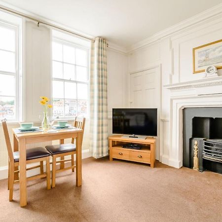 What A View At Quayside Apartment Уитби Экстерьер фото