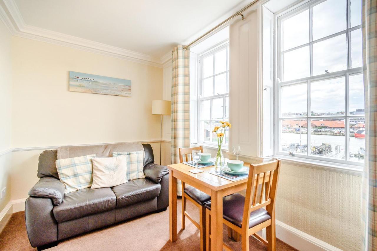 What A View At Quayside Apartment Уитби Экстерьер фото